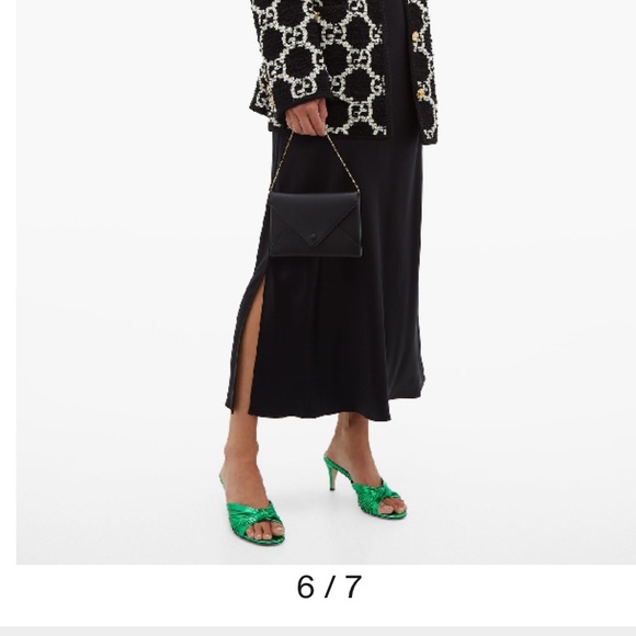 GUCCI knotted Metallic-leather Mules In Green - Picture 5 of 8